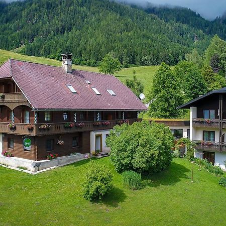 Pension & Ferienwohnung Sonnleiten Gnesau Buitenkant foto